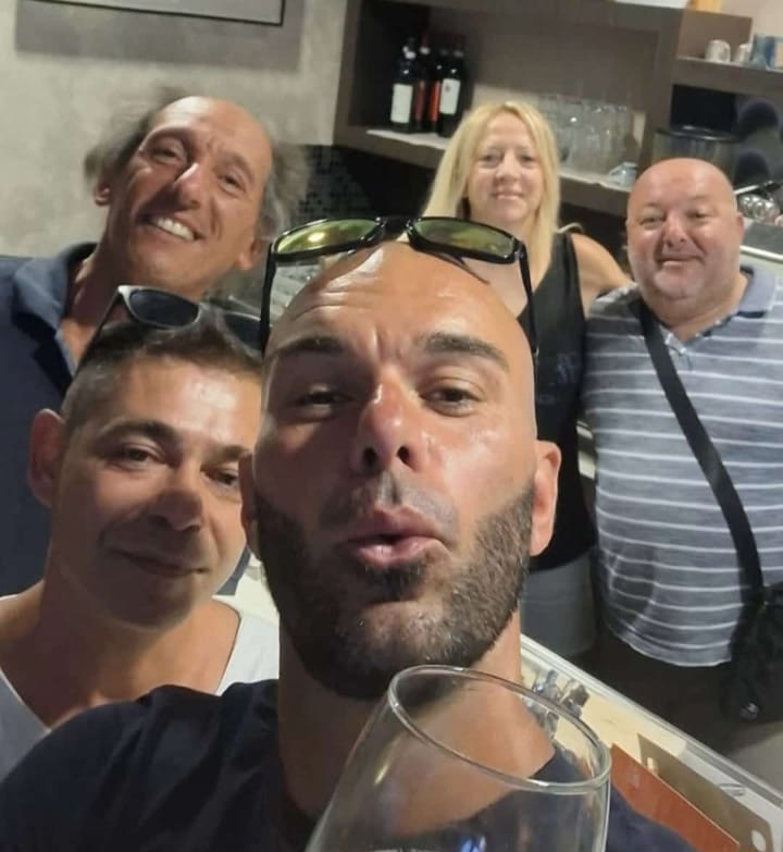 bodegacafe.jpg (85 KB)