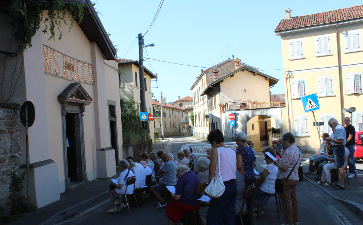 casate_sanrocco7.jpg (372 KB)
