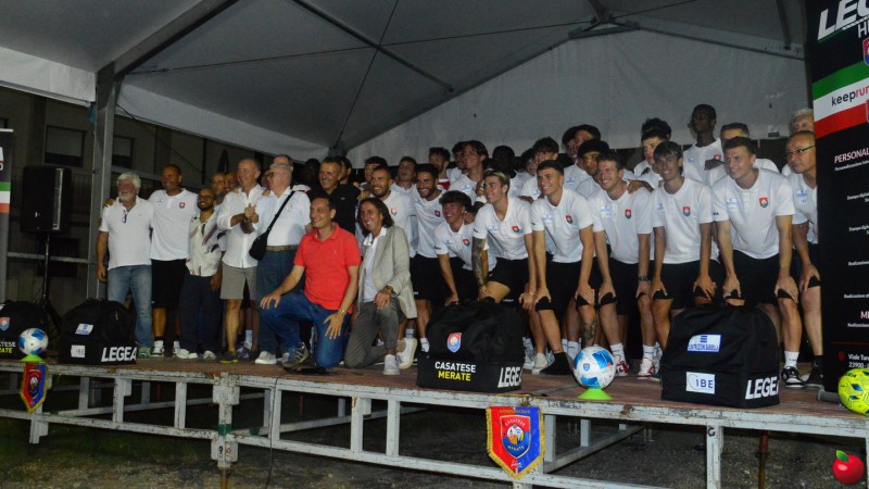 casatesemerate_fiera0032.jpg (98 KB)