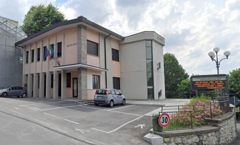 castellobaratto.jpg (86 KB)