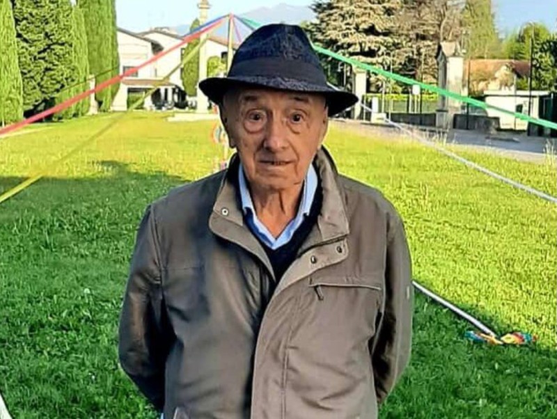 costa_stefano.jpg (126 KB)