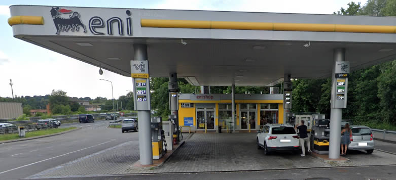 moltenoeni.jpg (47 KB)
