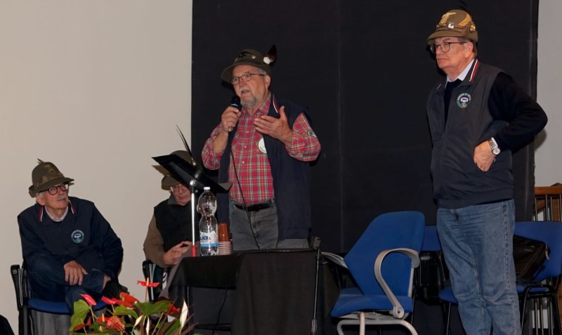 casate_alpiniscuola2.jpg (60 KB)