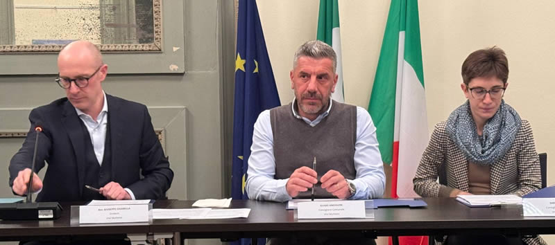 moltenoconsiglio-7.jpg (49 KB)