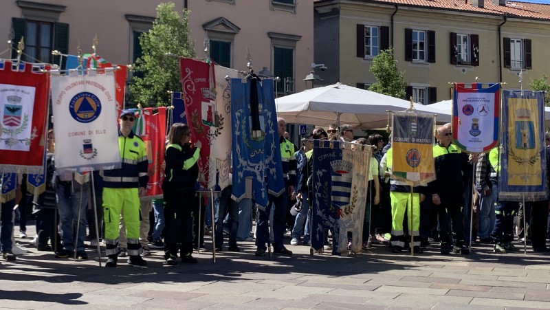 oggiono25aprile4.jpg (113 KB)