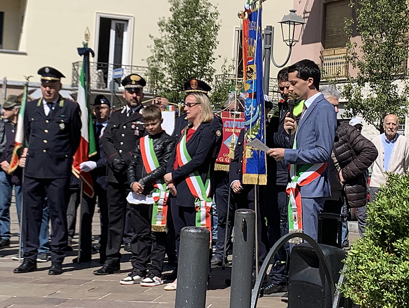 oggiono25aprile6.jpg (285 KB)