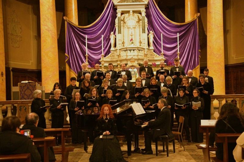 Casatenovo_coro_santa_felicita.JPG (123 KB)