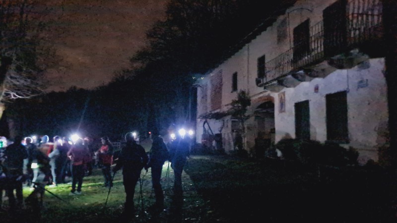 Colle-fiaccolata_natalizia-13.jpg (66 KB)