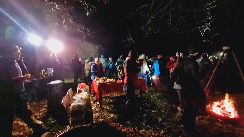 Colle-fiaccolata_natalizia-9.jpg (78 KB)