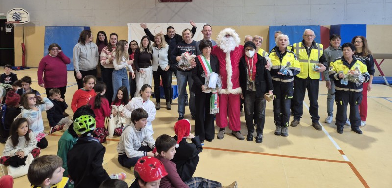 Colle-natale_primaria-3.jpg (179 KB)