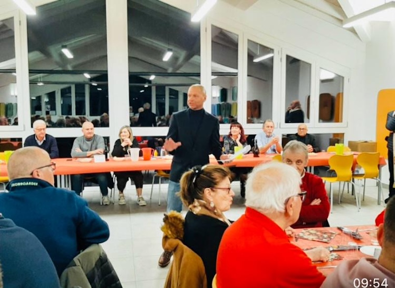 Garbagnate_cena_volontari00002.JPG (147 KB)