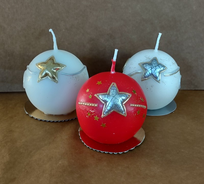 Natale_candele_monastero__5_.jpg (94 KB)