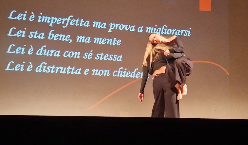 Nibionno_NOviolenza2.jpg (104 KB)