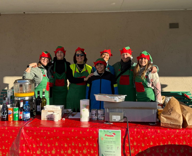 Sirtori__mercatini_immacolata_16.JPG (128 KB)