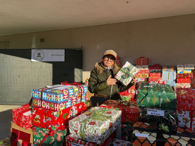 Sirtori__mercatini_immacolata_17.JPG (133 KB)