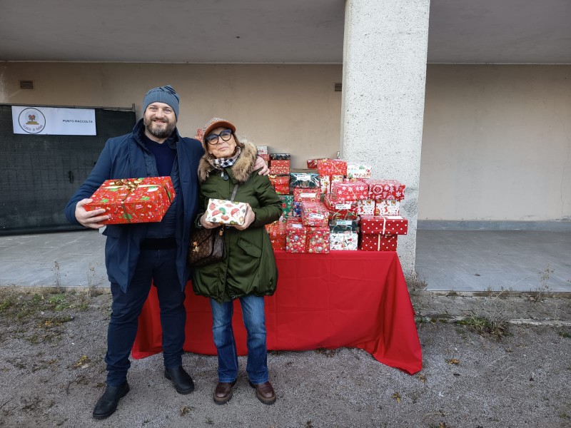 Sirtori_scatole_natale_25__2_.jpeg (128 KB)