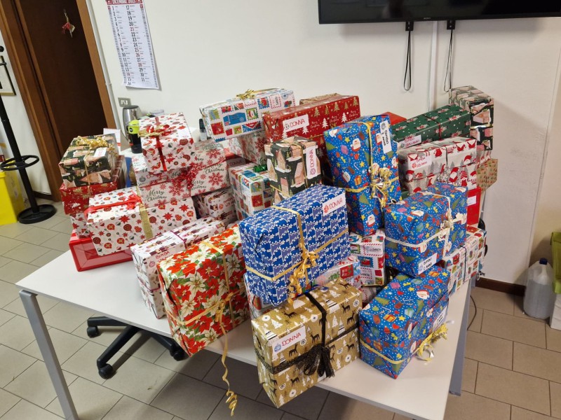 Sirtori_scatole_natale_25__3_.jpeg (154 KB)