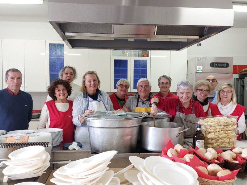 Vigan__cena_natale.JPG (116 KB)