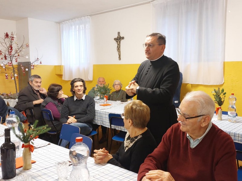 Vigan__cena_natale_3.JPG (105 KB)