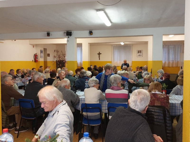 Vigan__cena_natale_4.JPG (110 KB)