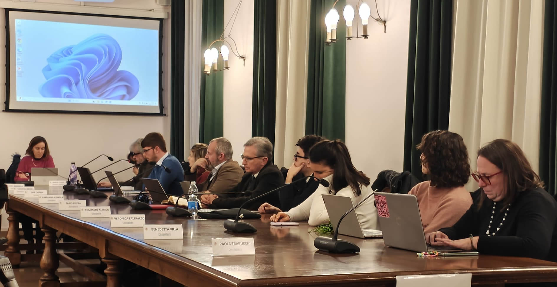 casatenovoscuola10.jpg (178 KB)