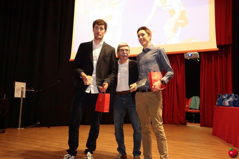 ciclismopremi0007.jpg (79 KB)