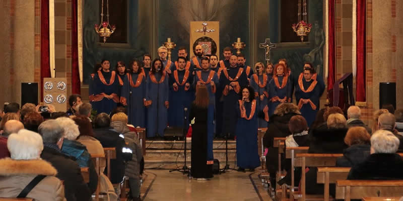 cortenuovagospel_prima.jpg (48 KB)