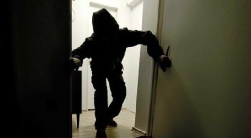 costaladri.jpg (29 KB)