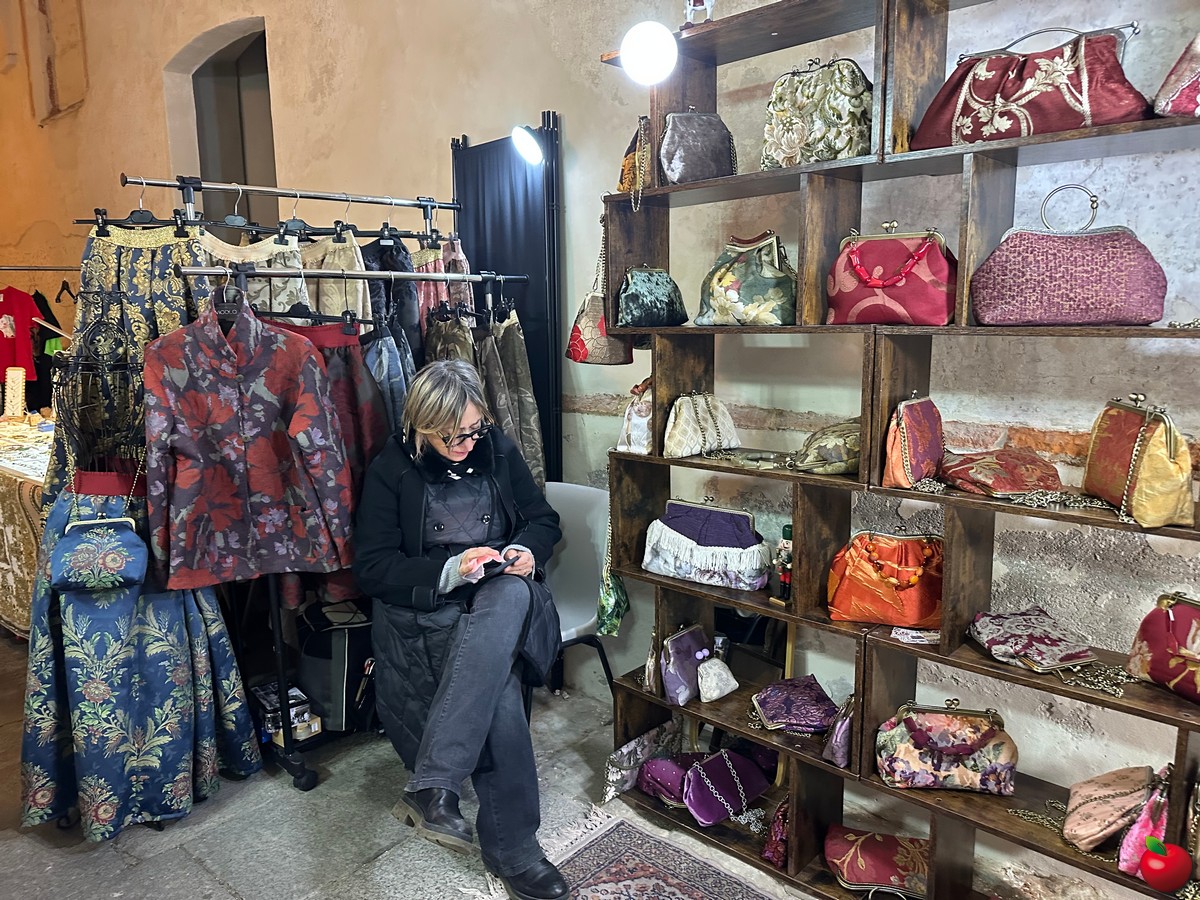 missagliamercatininatale0002.jpg (418 KB)