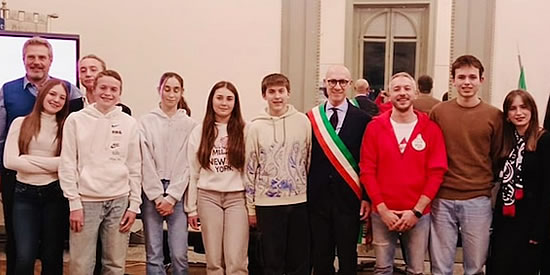 moltenoborseprima.jpg (39 KB)