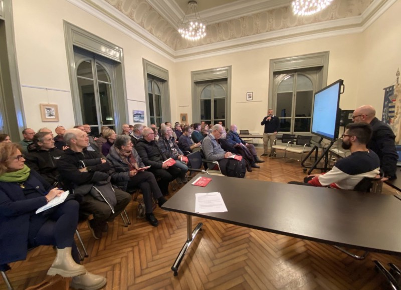 moltenosacco_1.jpeg (100 KB)