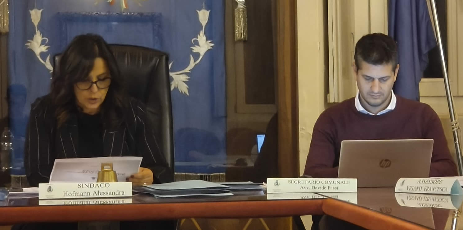 monticelloconsiglio_4.jpg (85 KB)