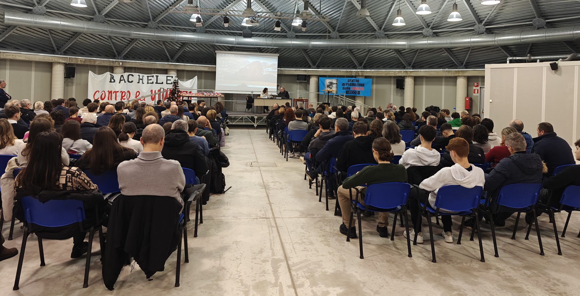 oggiono_bachelet_premi__7_.jpg (1.10 MB)