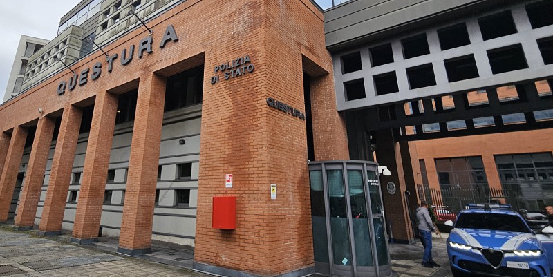 questuralc2.jpg (249 KB)