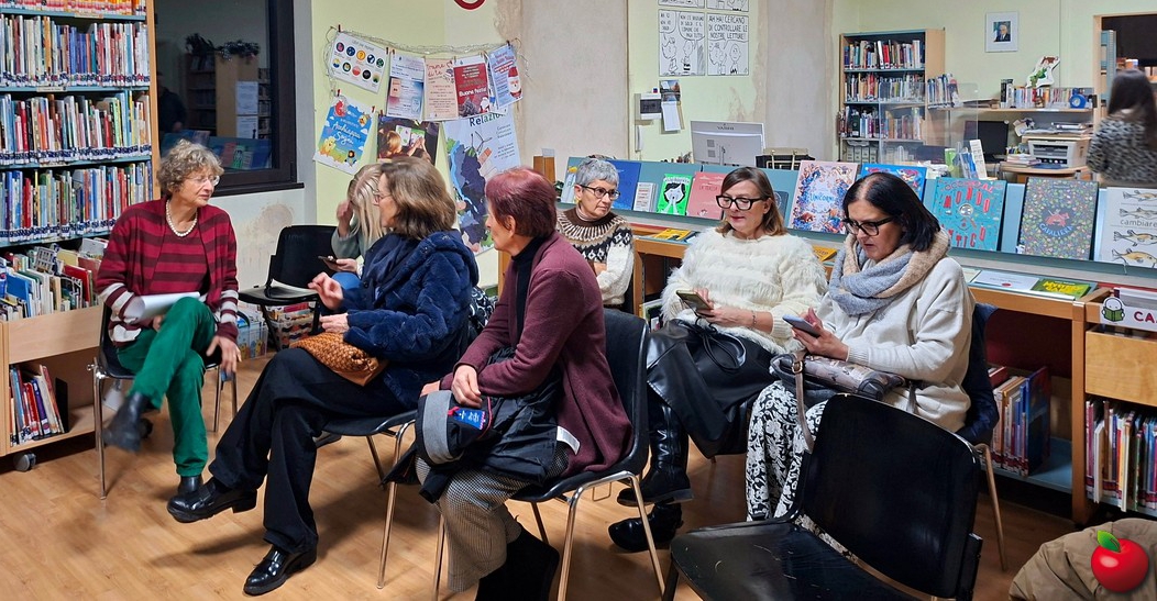 sirtoribiblioteca0004.jpg (481 KB)