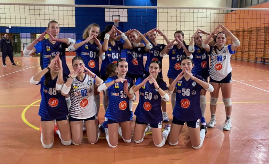 vb_volley__1_.jpg (349 KB)