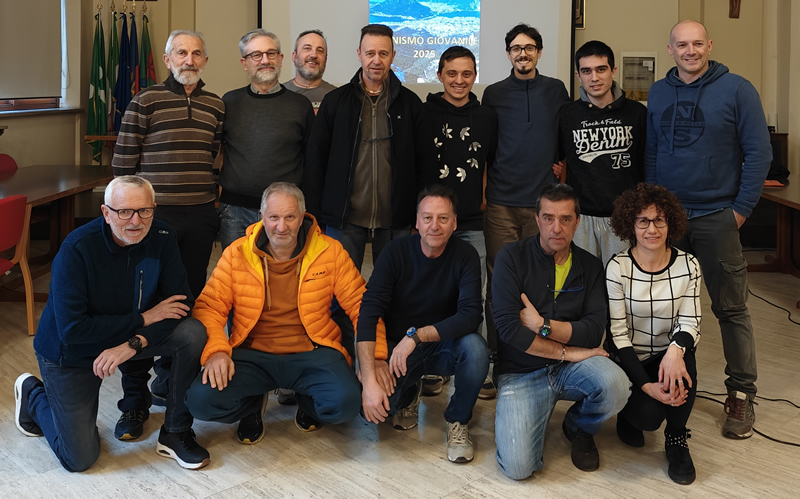 alpinismogiovanile__5_.jpg (302 KB)