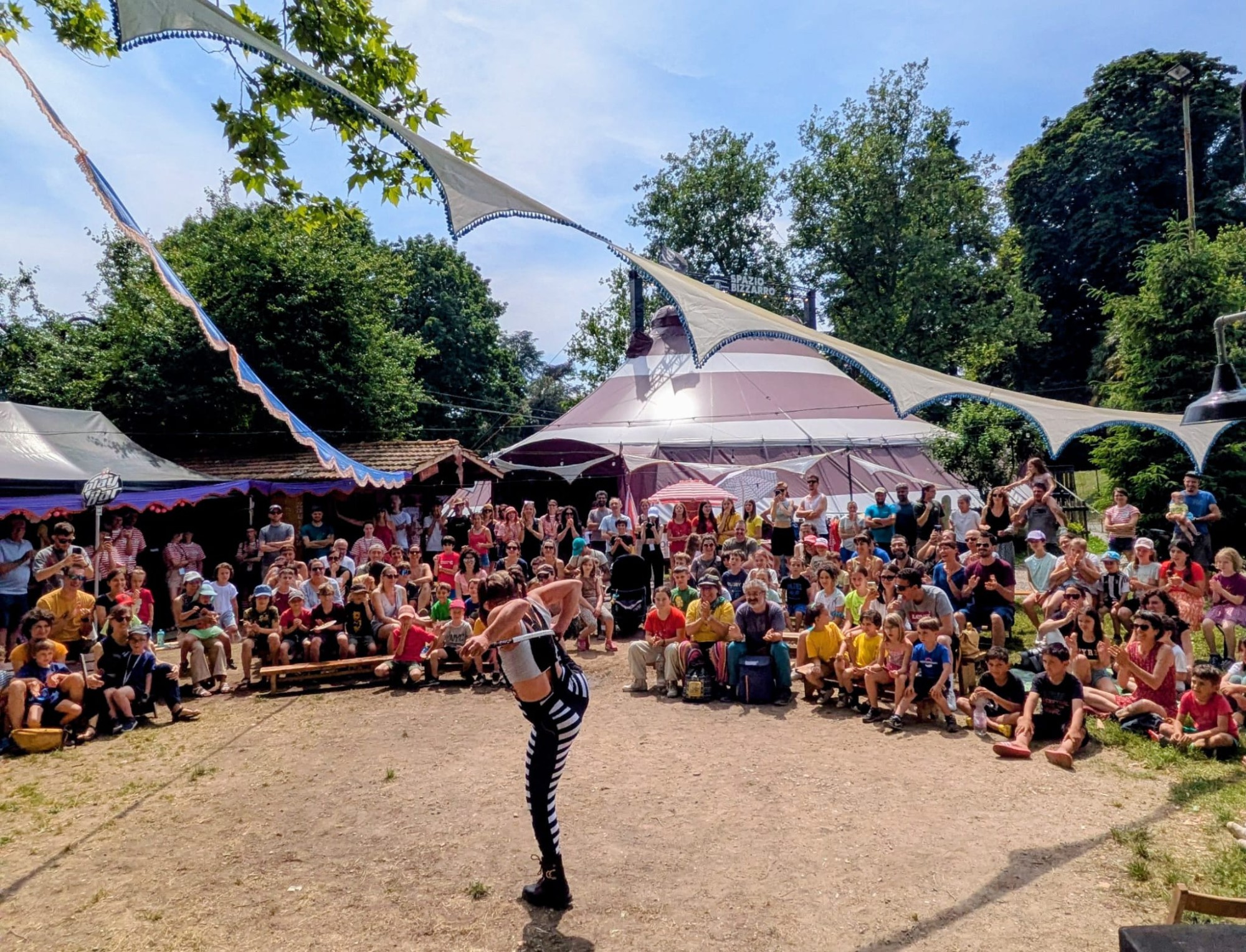 bizzarrofestival__8_.jpg (795 KB)