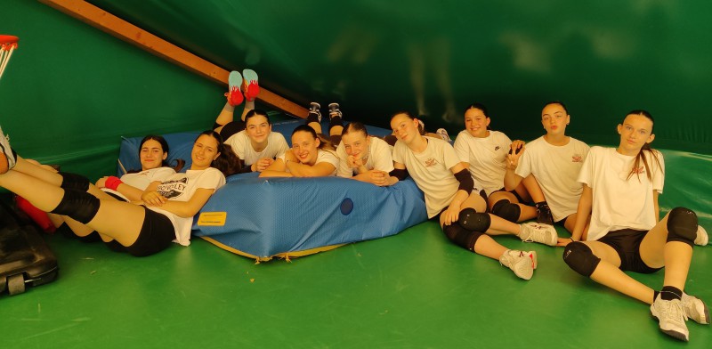 casatebbqvolley__5_.jpg (65 KB)