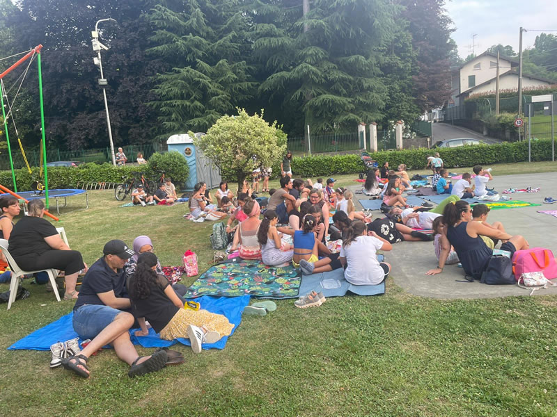dolzago_festa1.jpg (167 KB)