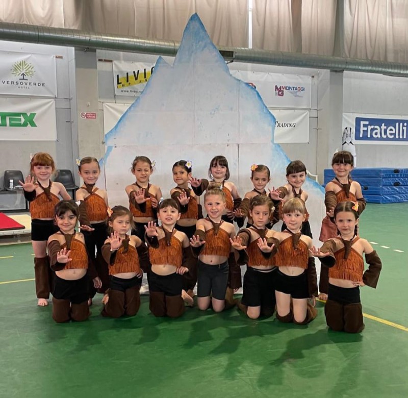 moltenoginnastica__11_.jpeg (131 KB)