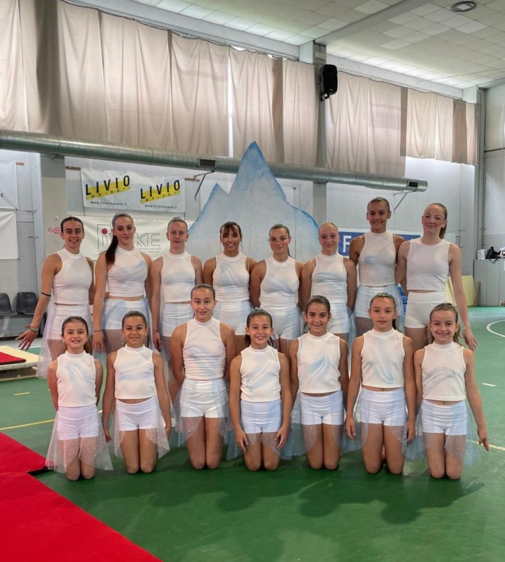 moltenoginnastica__12_.jpeg (121 KB)