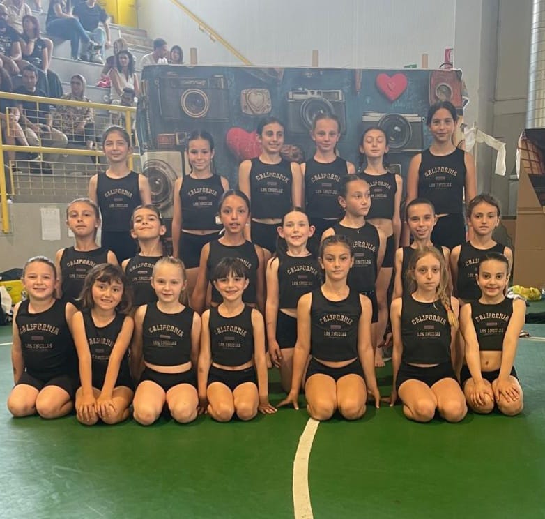 moltenoginnastica__6_.jpeg (86 KB)