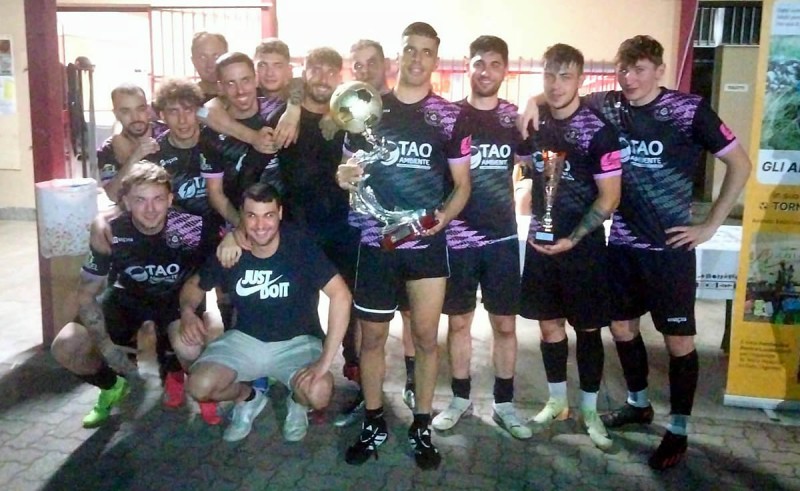trofeovilla1.jpg (105 KB)