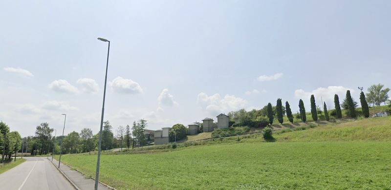 Rogeno_antenna2.jpg (84 KB)