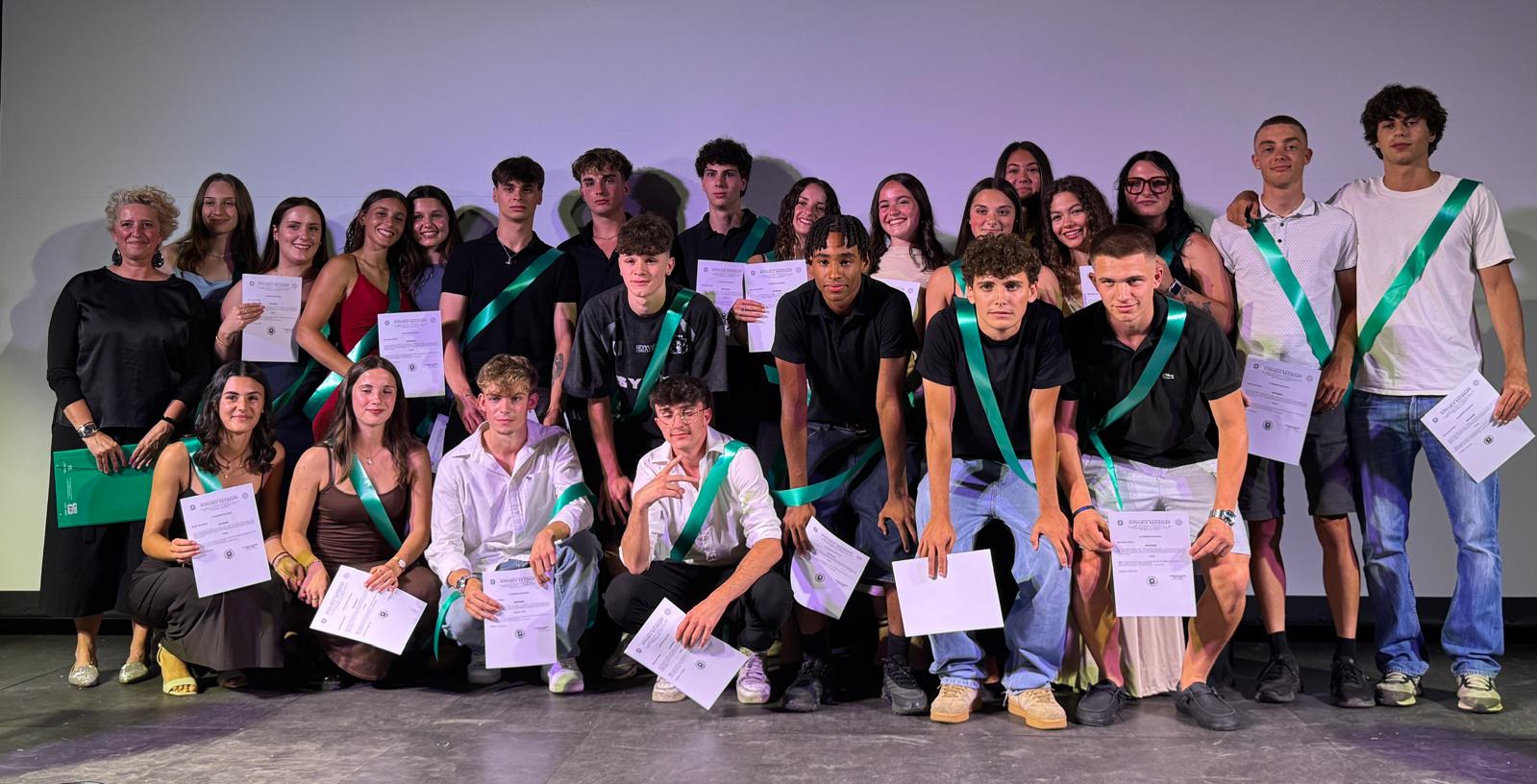 bachelet_graduation__7_.jpeg (426 KB)