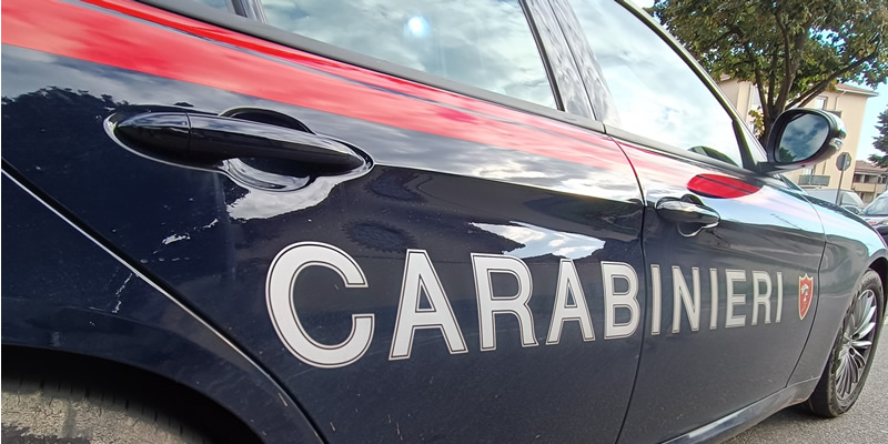 carabinieripr.jpg (116 KB)