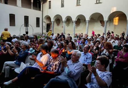teatroinvitopr.jpg (33 KB)