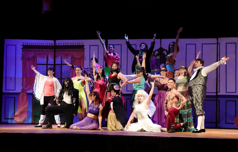Casate_ohana_musical2.JPG (155 KB)