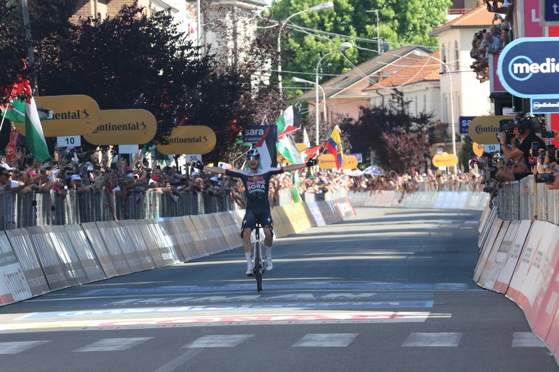 CesanoGiro0013.jpg (179 KB)